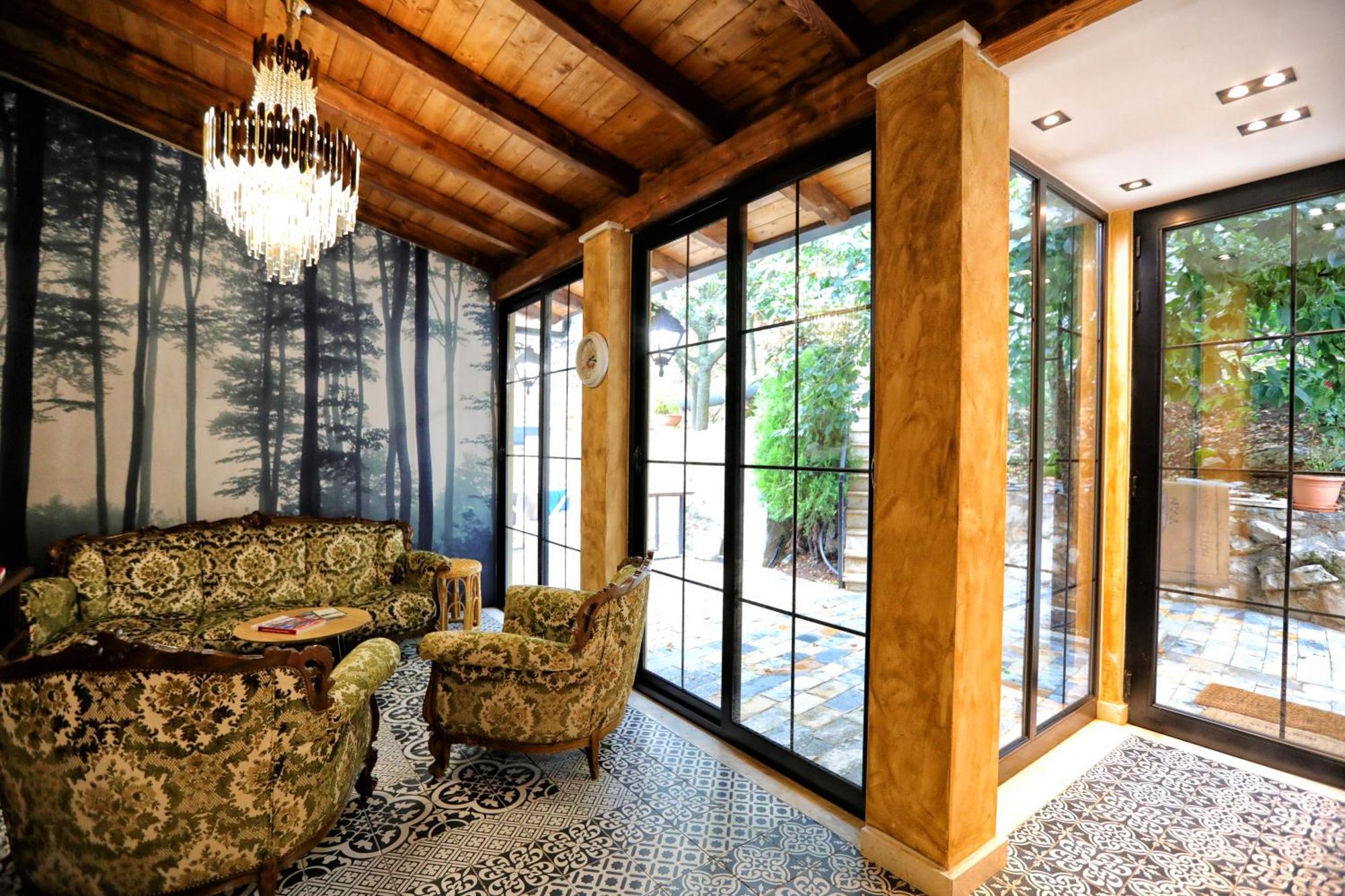 Hotel Labiatan Zogaj  ภายนอก รูปภาพ