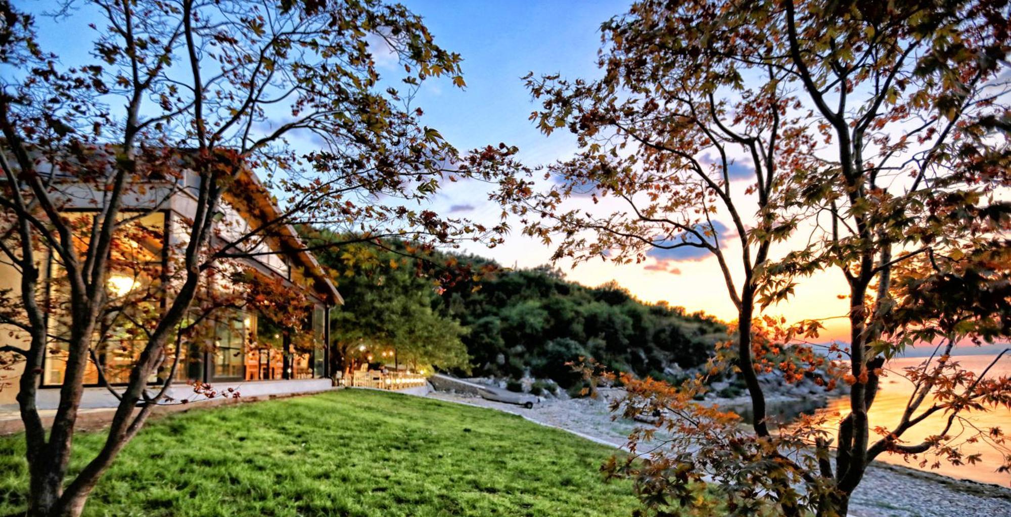 Hotel Labiatan Zogaj  ภายนอก รูปภาพ